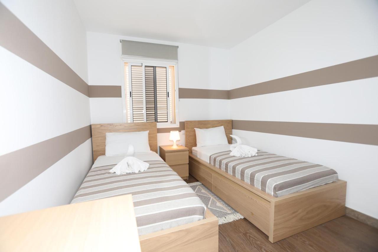 Keur Fina Apartment Costa De Antigua Exterior photo